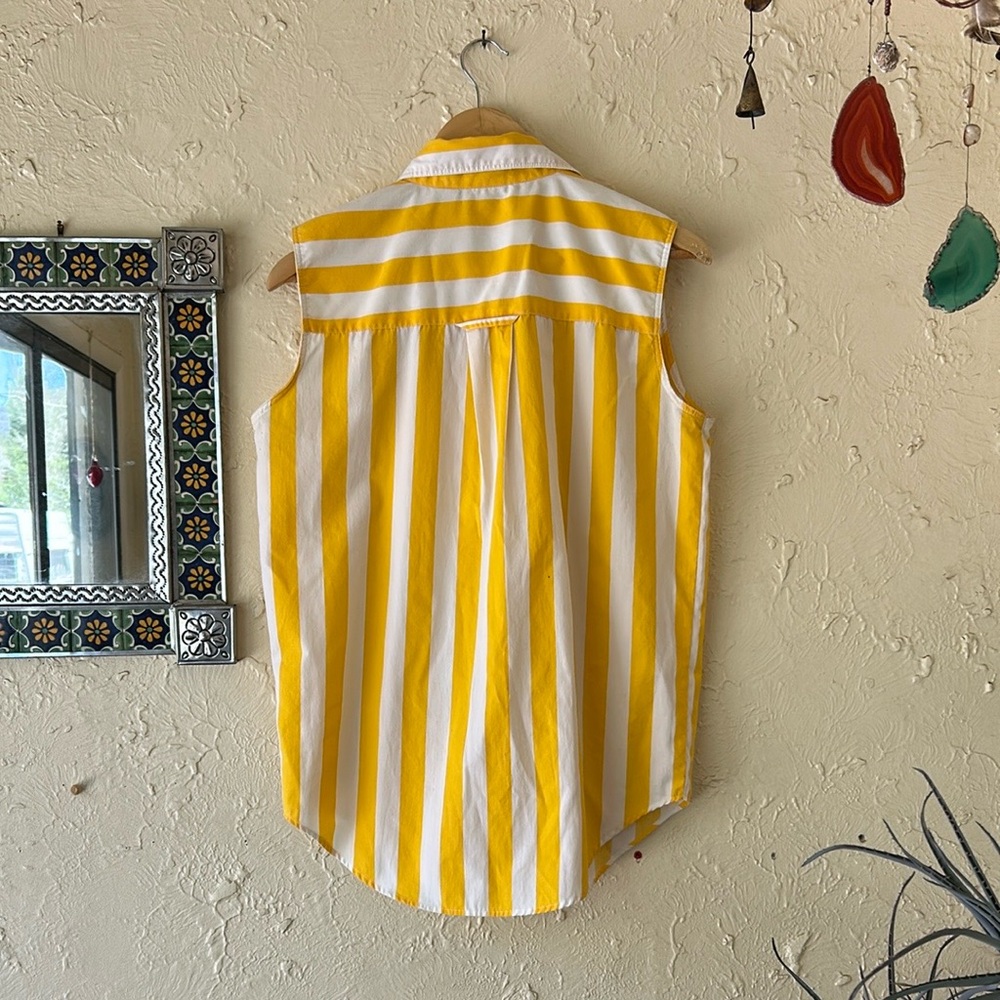 Simply Basic Striped Button Tank ☀️ size M - Picture 7 of 9